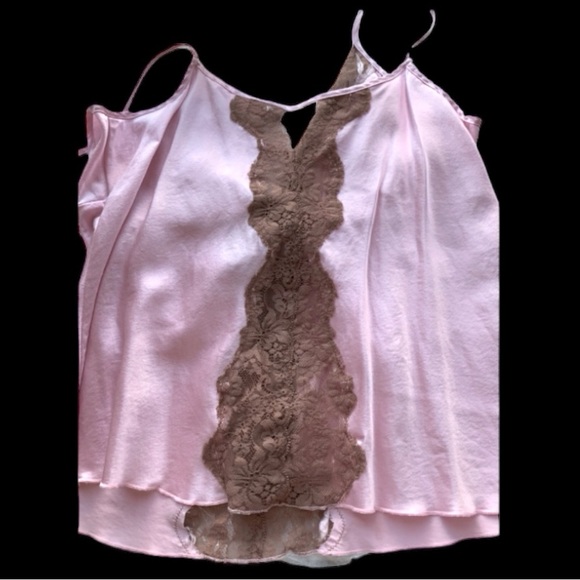 Rare Victoria’s Secret Pink Silk and. Lace Camisole - Picture 4 of 10